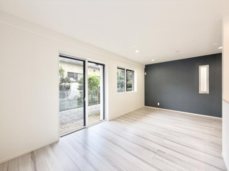 ���r���O ���������났�ƏΊ炪�W�܂�A�S���܂郊�r���O