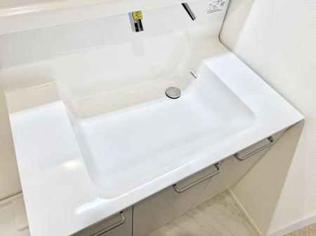 ���̑����� �ݔ����ׂ��������܂Ő􂢂₷���֗��ȃn���h�V�����[�t��