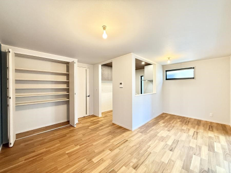 ���r���O �������S���������ꏊ�A�������߂����郊�r���O