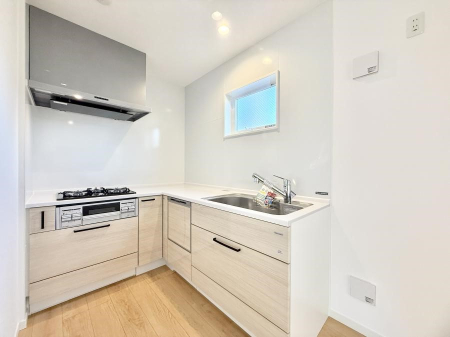 �L�b�`�� �������V���v���Ŕ������S�n�悢���Ԃ𐶂ރL�b�`�����