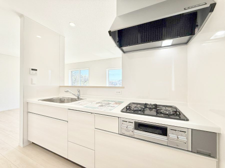 �L�b�`�� ���邳�ƊJ���������Ղ�ȃL�b�`���I  