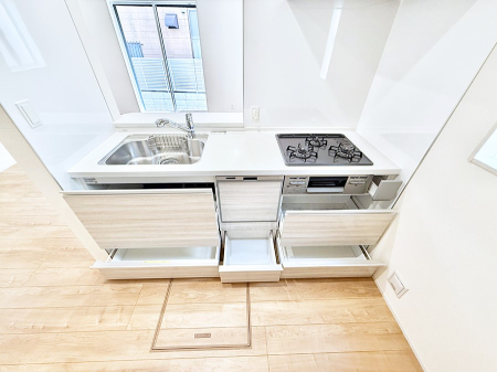 �L�b�`�� �������A�C�f�A�L����A�N���G�C�e�B�u�ȗ������