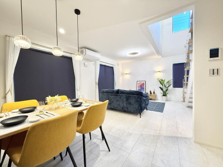 ���r���O ���������C�ɓ���̏ꏊ�ŁA�̂�т�Ƃ������Ԃ�