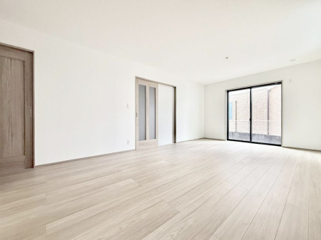 ���̑����� �������z�������˂����ޖ��邢LDK�͉Ƒ��ł̂�т芰���܂���  