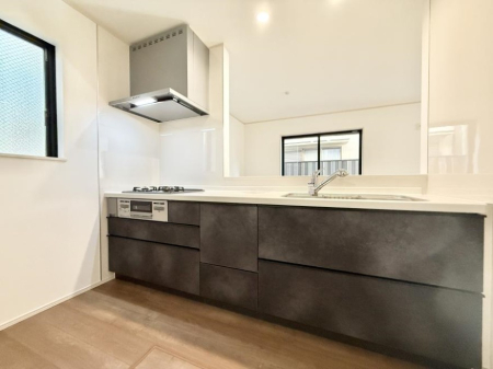 �L�b�`�� ���������y���݂ƐH�ׂ�K����͂���L�b�`��