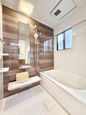 ���� �����������b�N�X�ł���A���₩�ȕ��͋C�ł�