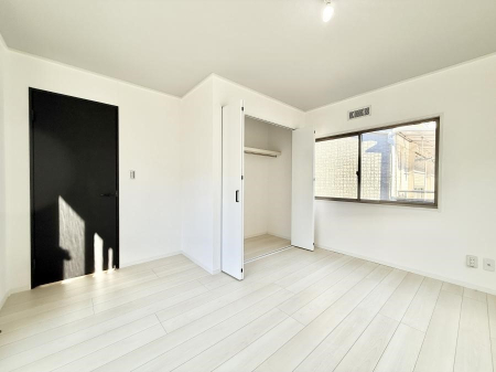 �q������ �����������̍D�݂ɍ��킹���C���e���A�𐮂��₷�����𔽉f�ł���ꏊ�ł�