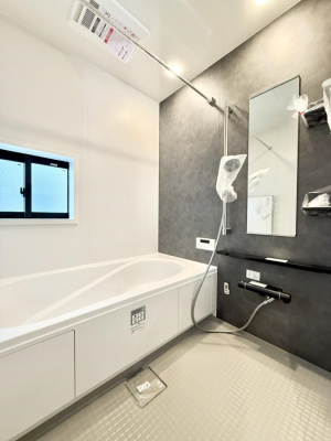 ���� �������������A������芰����o�X���[��