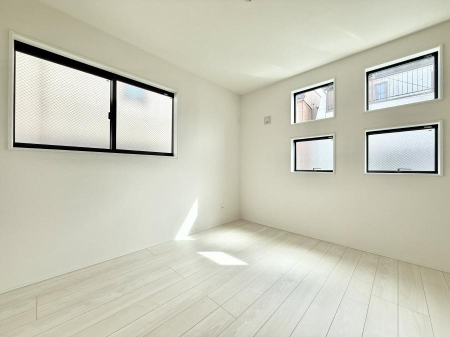 �Q�� �������Ƌ�����܂��z�u����΍L�X�Ƃ�����Ԃ��g�������₷���A�����b�N�X�������Ԃ��߂����܂�