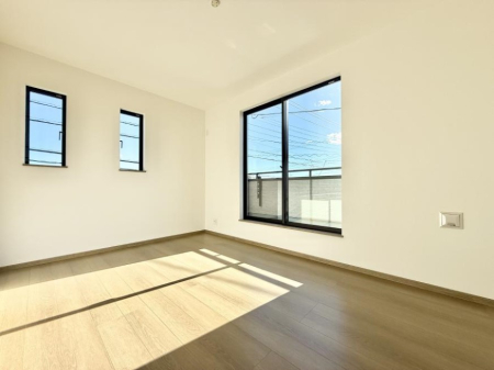 ���̑����� ������2�ʍ̌��Ŗ��邢�����I