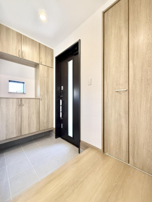 ���� �������L�X�A�Y��Ȍ��ւł��q�l�����o�}���I