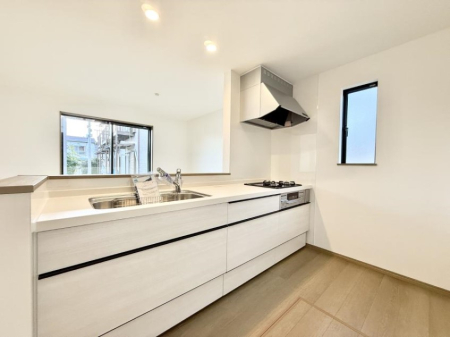 �L�b�`�� �������Ƒ����J��[�߂�A������̂���L�b�`��