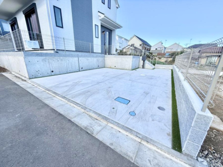  �O�ρ��J�[�X�y�[�X�L