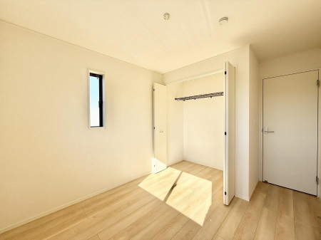 ���̑����� �������D��ŉ��₩�Ȏ��Ԃ��������