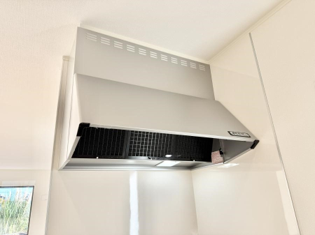 ���̑����� �ݔ����������̏��C����������C��ɗU������A�����I�ɔr�����ł��܂��B