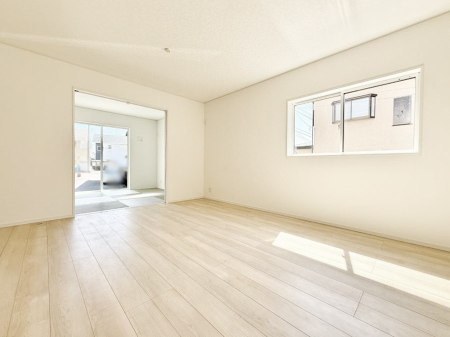 ���r���O �傫�ȑ�����������薾�邢��Ԃł��������������܂�