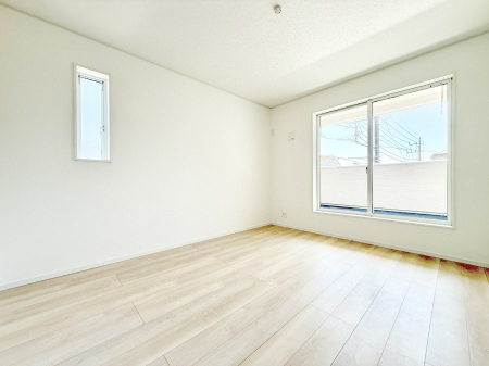 ���̑����� �������D��ŉ��₩�Ȏ��Ԃ��������