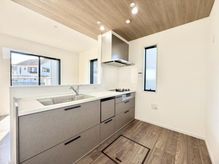 �L�b�`�� ���������y���݂ƐH�ׂ�K����͂���L�b�`��