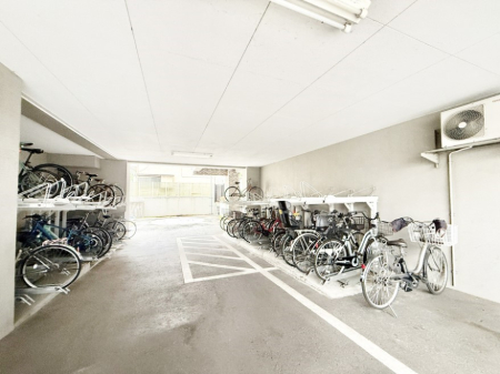 ̑ OρƐꂽ֏ŁA]Ԃ̕ۊǂSł