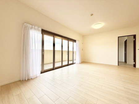 rO z˂ޖ邢LDK͉Ƒł̂т芰܂  