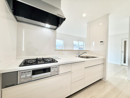 �L�b�`�� ���������[�͖L�x�ȃV�X�e���L�b�`���ł��I