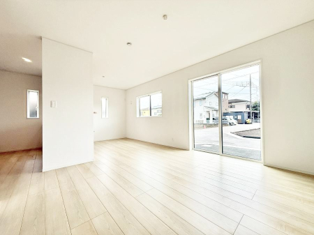 ���r���O �������傫�ȑ�����������薾�邢��Ԃł��������������܂�  