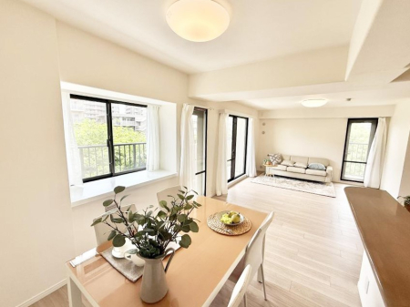 rO z˂ޖ邢LDK͉Ƒł̂т芰܂  