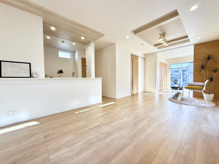 ���r���O ���������ƕ���������A�����b�N�X�ł�����