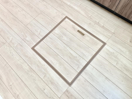 ���̑����� �ݔ����B�ꂽ���[�X�y�[�X�ŉƑS�̂��X�b�L��