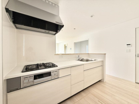 �L�b�`�� �������Ƒ����J��[�߂�A������̂���L�b�`��