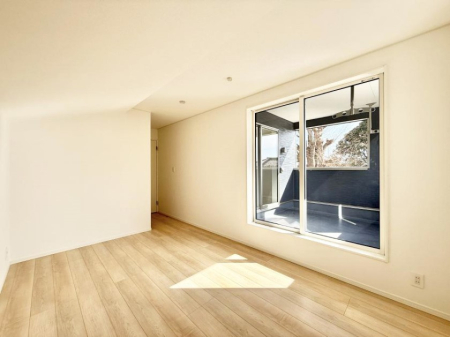 �q������ �������v���C�x�[�g��ԂƂ��ĐÂ��ŗ�������������񋟂��Ă���܂�