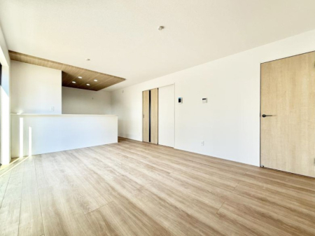 ���r���O �������C���e���A���l����̂��y���݂ȍL�����r���O�ł��I