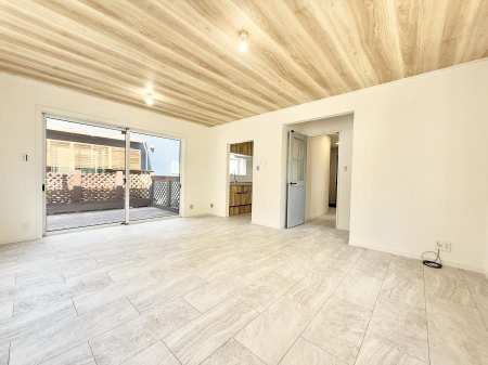 ���r���O ���������ƕ���������A�����b�N�X�ł�����