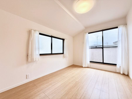 �Q�� �������Ƌ�����܂��z�u����΍L�X�Ƃ�����Ԃ��g�������₷���A�����b�N�X�������Ԃ��߂����܂�