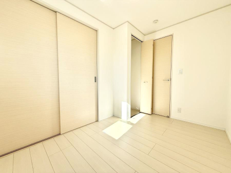 �q������ ���������₩�ȋ�ԂŎ����̎��Ԃ��؂�