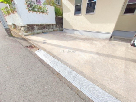  �O�ρ�����ɃJ�[�X�y�[�X������Ə�����܂�