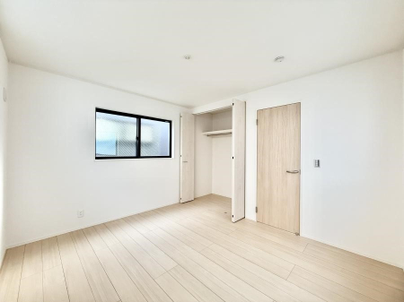 �Q�� ���������̔z�u��ʋC���̗ǂ��݌v�ŕ����̋�C�������炸�A��ɐV�N�ȋ�C������܂�