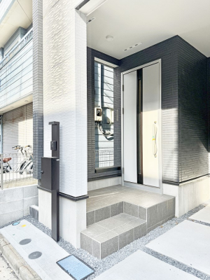 ���� �O�ρ� �V���v���Ŕ������A�Z�܂��̑���ۂ��ʂ錺�ւł�