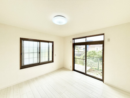 �Q�� �������Ƌ�����܂��z�u����΍L�X�Ƃ�����Ԃ��g�������₷���A�����b�N�X�������Ԃ��߂����܂�