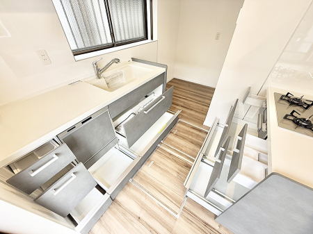 �L�b�`�� �������A�C�f�A�L����A�N���G�C�e�B�u�ȗ������