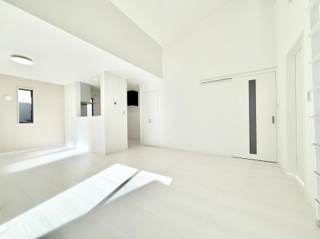 ���r���O ���������ƕ���������A�����b�N�X�ł�����