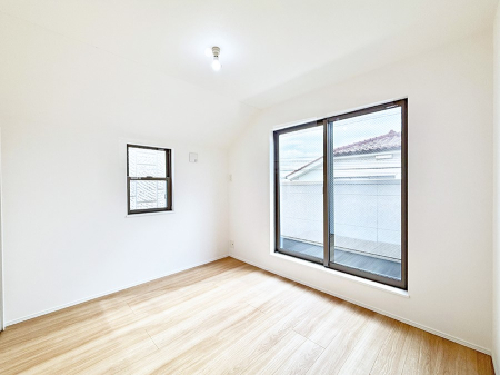 ���̑����� �������傫�ȑ��͊J����������A���邳�ʕ��o�b�`���ł�  