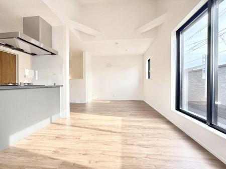 ���r���O �������V���v���������ґ�A��؂Ȑl�Ɖ߂����S���قǂ�����