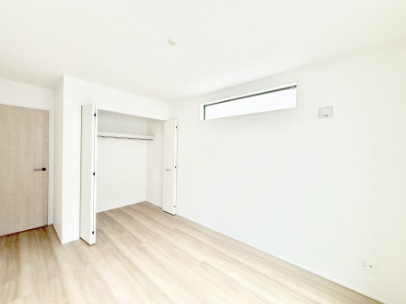 ���̑����� �������傫�Ȏ��[�ŉו����X�b�L���Еt���܂�  