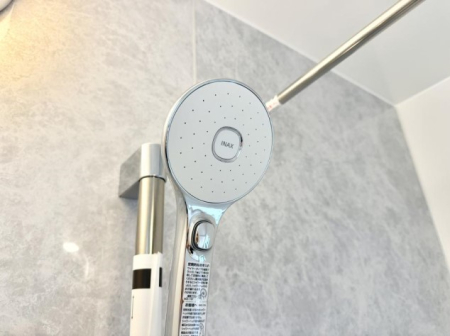 ���̑����� �ݔ����킴�킴�V�����[�����̃��o�[�܂Ŏ��L�΂��K�v���Ȃ��A�ȒP�Ɏ~���ł���