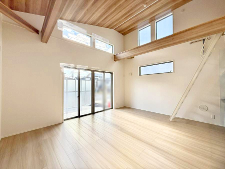 ���r���O �������Ƒ��̎��Ԃ��ʂ�A���K�Ŗ��������