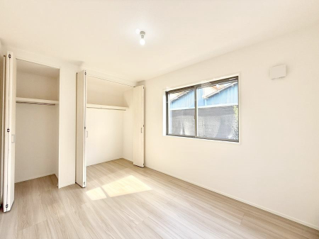 �q������ �������v���C�x�[�g��ԂƂ��ĐÂ��ŗ�������������񋟂��Ă���܂�