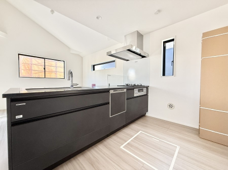 �L�b�`�� �������Ƒ����J��[�߂�A������̂���L�b�`��