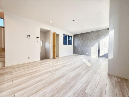 ���̑����� �������Ƒ��̏Ί炪���ӂ��A���났�̋��