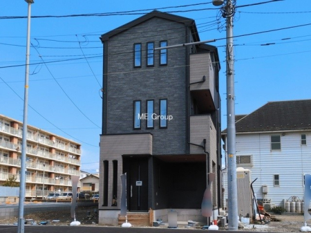 ���n�O�ώʐ^ �O�ρ��Ƒ��݂�Ȃ��Ί�ŉ߂�����A���S���̂���Z�܂�